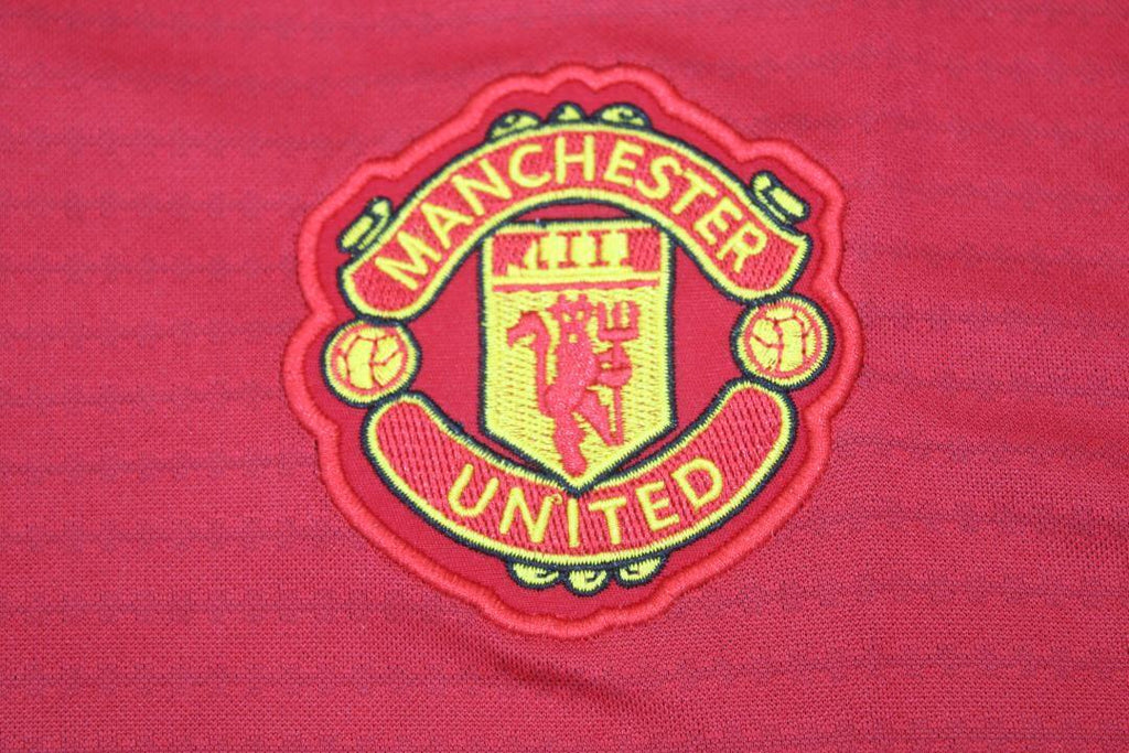 Manchester United Local - 18/19
