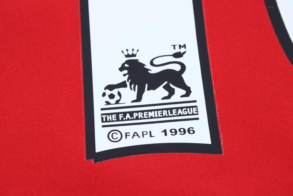 Manchester United Local - 03/04