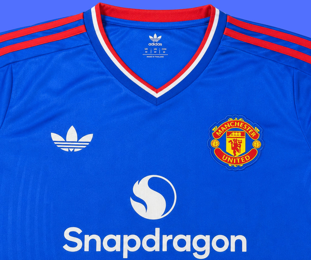 Manchester United Visita - 26/27